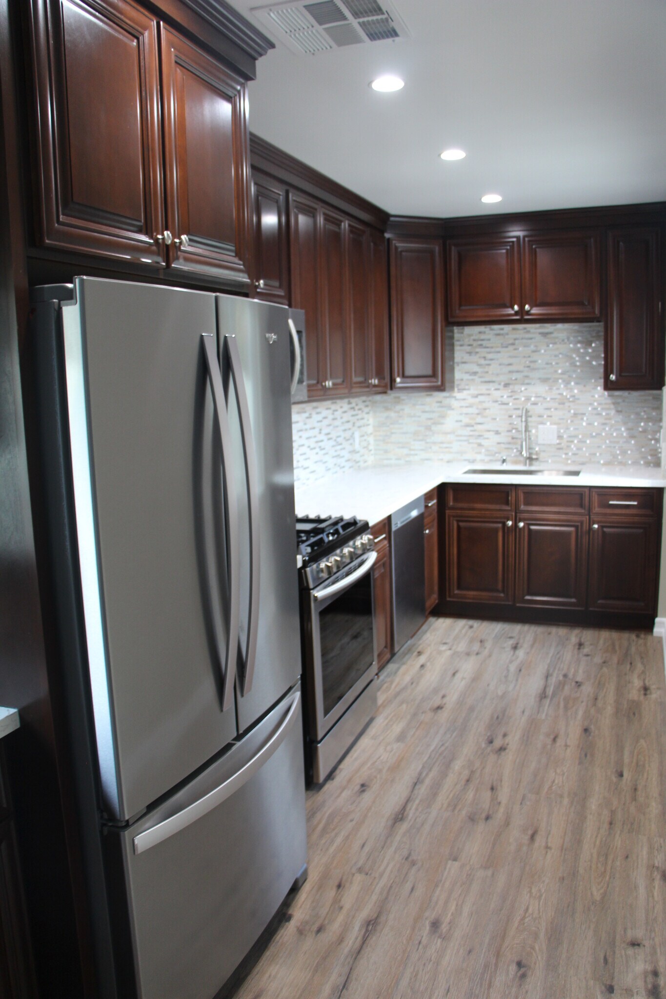 Building Photo - 15433 Huston St