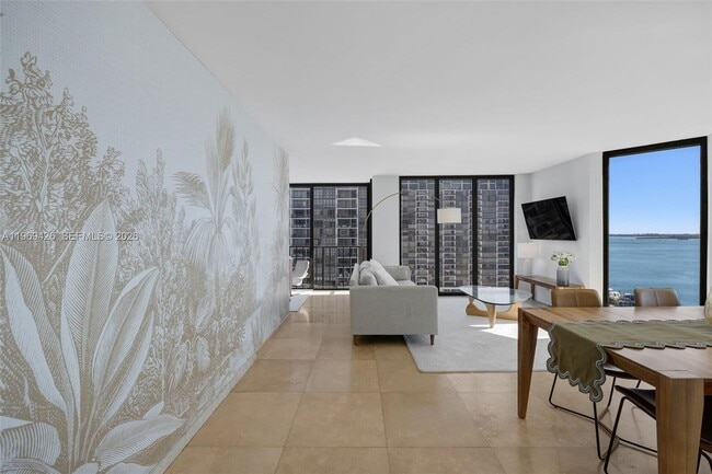 Building Photo - 1915 Brickell Ave