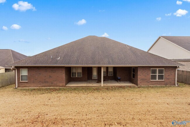 Building Photo - 7926 Gabriela Dr NW