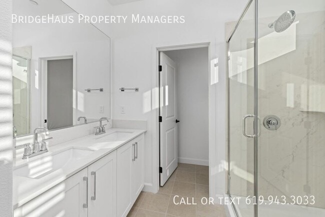 Building Photo - 14396 Savannah Ct