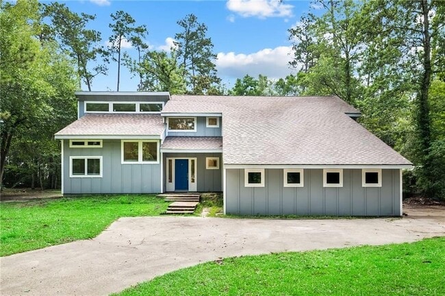 Primary Photo - 204 Woodlawn Ct