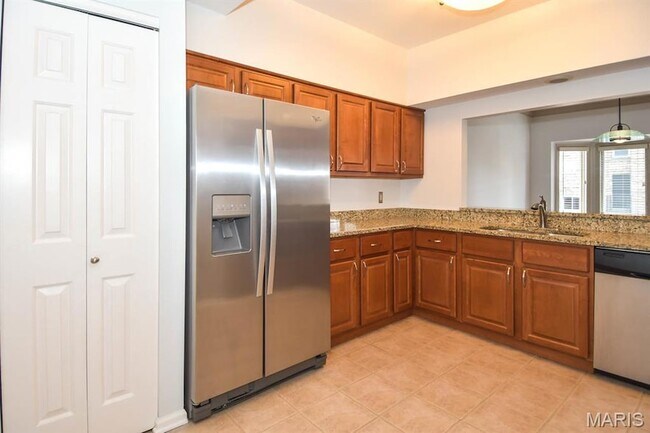 Building Photo - 4444 Lindell Blvd