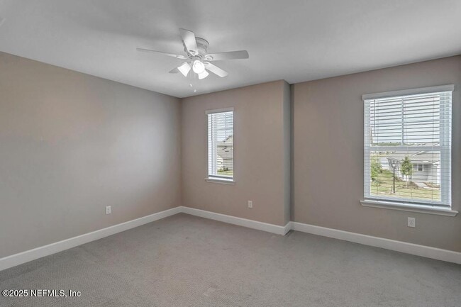 Building Photo - 428 Settler's Landing Dr