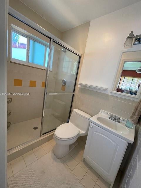 Building Photo - 750 NE 72nd Terrace