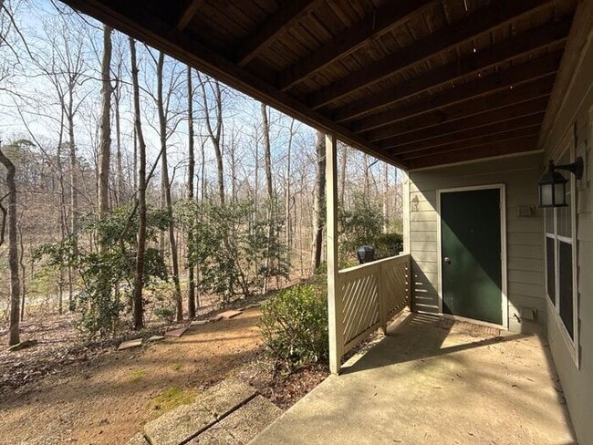 Building Photo - T.R. Lawing Realty Property