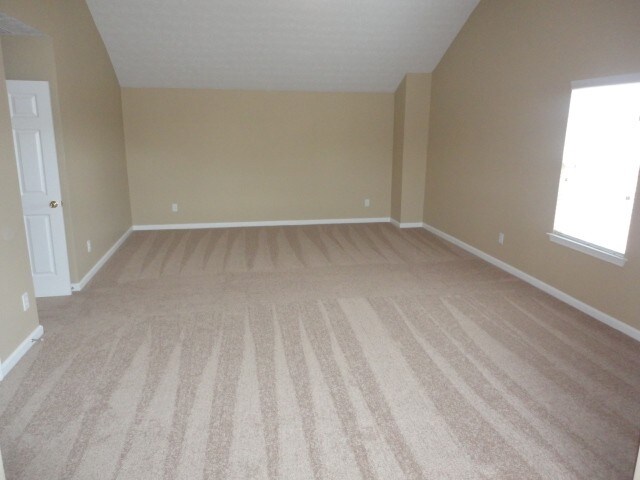 Building Photo - 2951 Aviator Cir