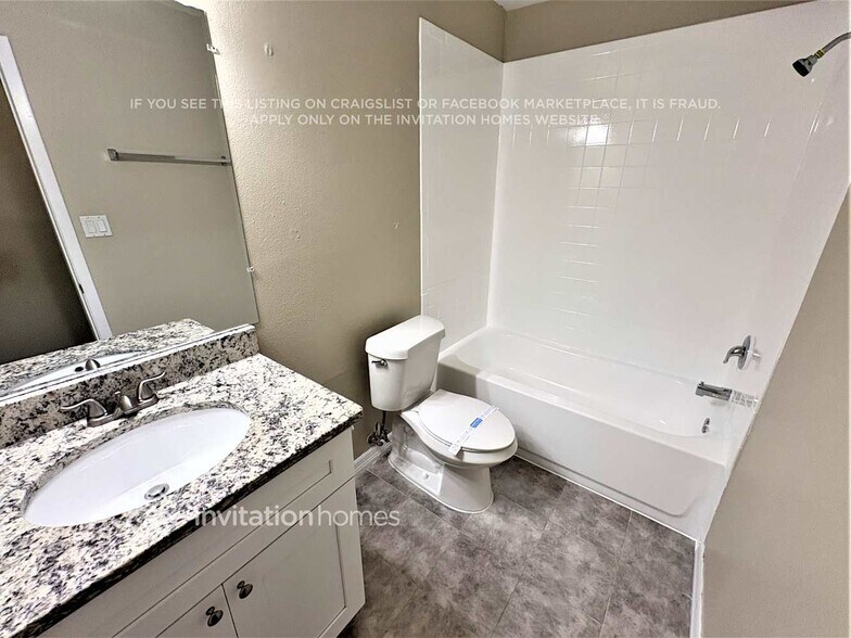 Building Photo - 7210 Meadowbrook Dr