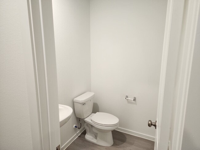 Building Photo - 3049 Majestic Sunrise Dr