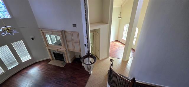 Building Photo - 1001 Llano Trce