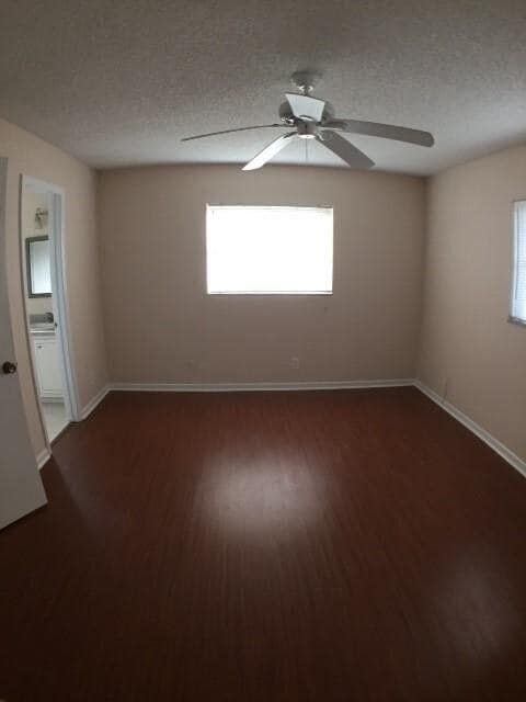 Building Photo - 1314 NW 2nd Cir