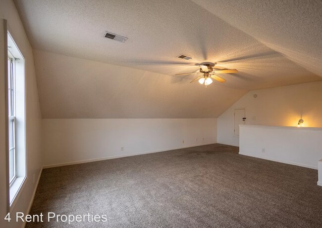 Building Photo - 3 br, 2 bath House - 1283 Meredith Way