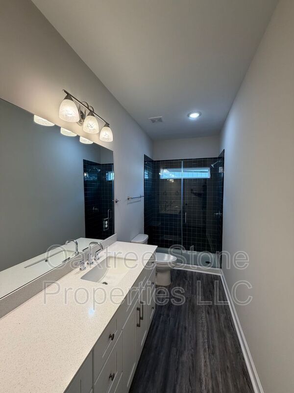 Building Photo - 1985 North St NW