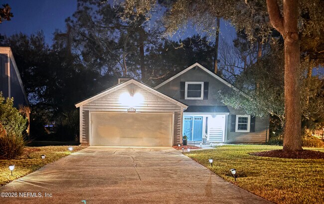 Building Photo - 506 Cali Dr