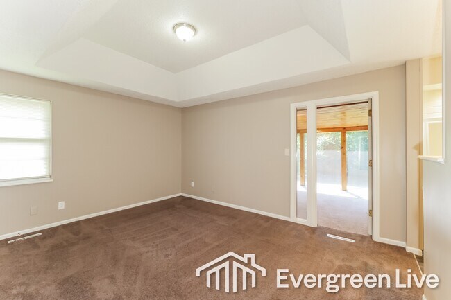 Building Photo - 9133 E 90 Terrace