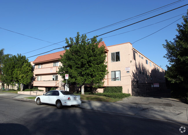 Building Photo - Milwood Apartments