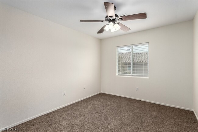 Building Photo - 10622 S Blue Larkspur Ct