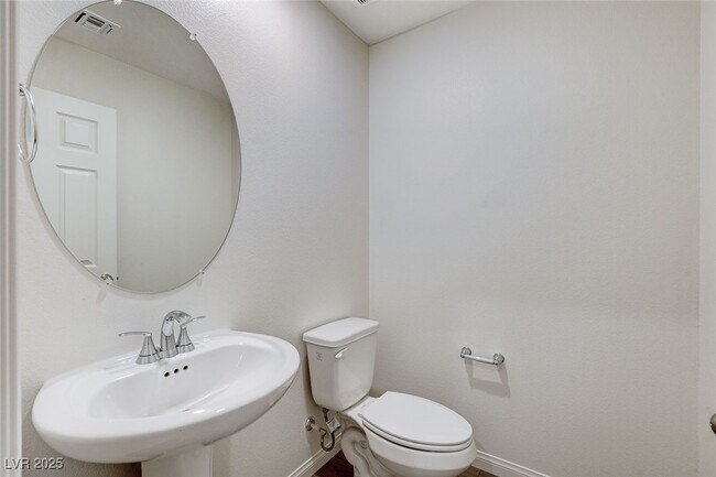 Building Photo - 3642 Stoppani Ave