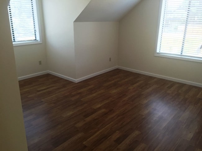 Building Photo - 4 br, 2 bath House - 9310 SW Tonopah st