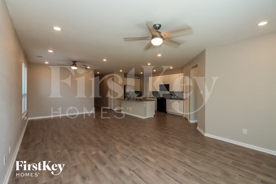 Building Photo - 22235 Davenport Downs Ln