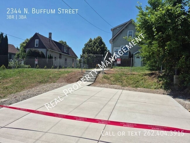 Building Photo - 2344 N Buffum St