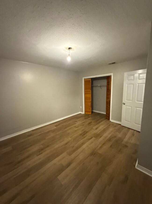 Building Photo - For Rent! Beautiful 2BA/1.5BR Townhome in Gulf Highlands!