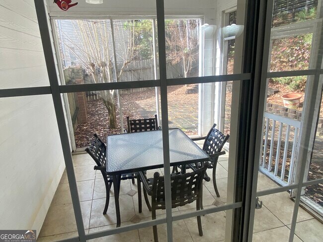 Building Photo - 541 Cascade Hills Ct SW