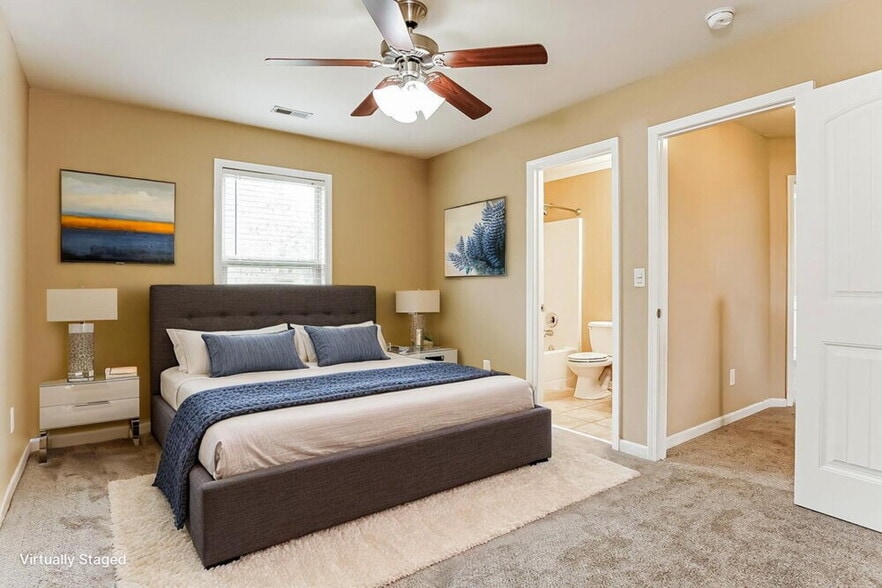 Building Photo - 160 Briar Ridge Ln