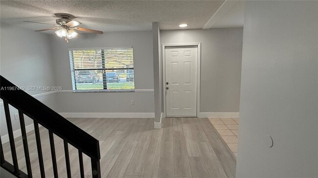 Building Photo - 223 Lakeside Cir