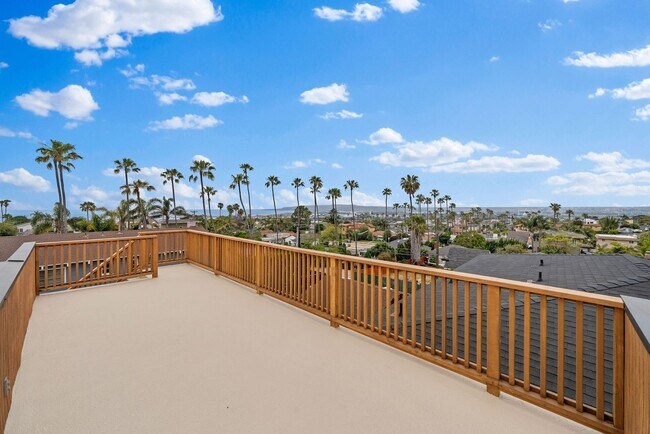 Building Photo - 4376 Del Monte