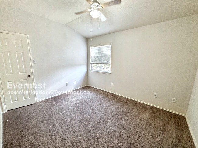 Building Photo - 1018 Monadale Trail