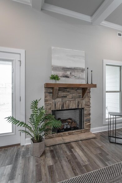 Building Photo - 8955 Silver Maple Dr