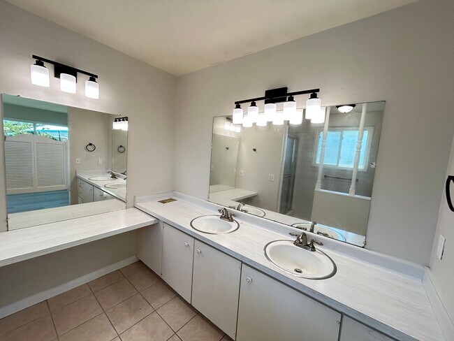 Building Photo - 18172 St Moritz Cir