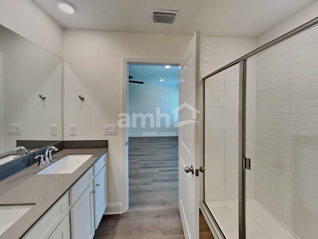 Building Photo - 1068 Grafton Ridge Dr