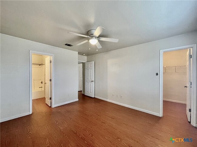 Building Photo - 856 Sagewood Trail