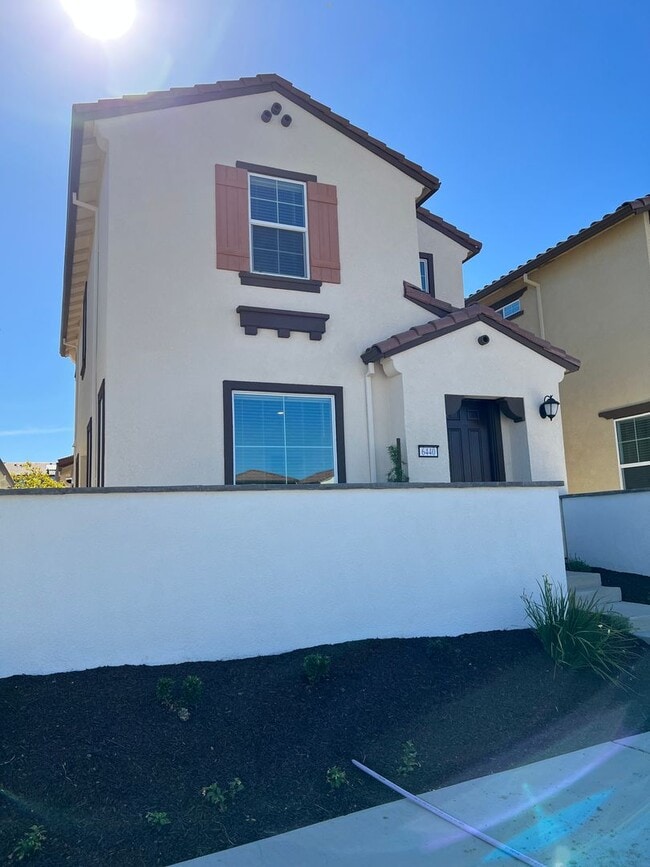 Primary Photo - COMING SOON!! GORGEOUS NEWER HOME W/ SOLAR...