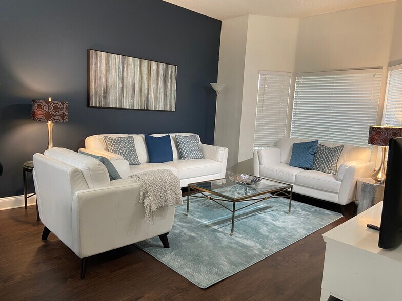 Building Photo - 3607 Simms St