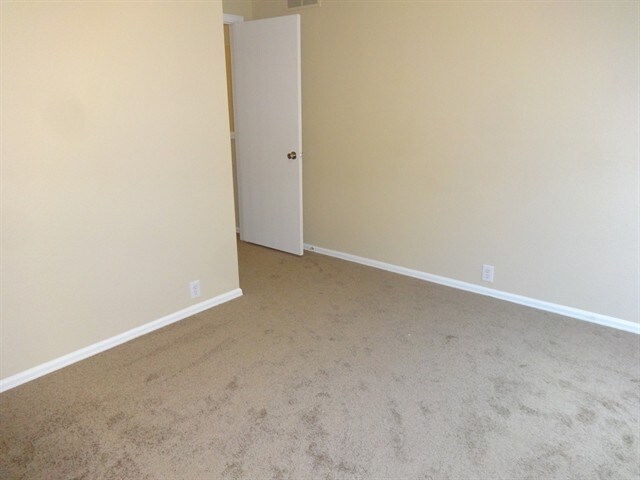 Building Photo - 2029 Wild Turkey Dr