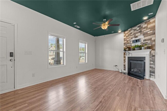 Building Photo - 154 Blue Bay Ln