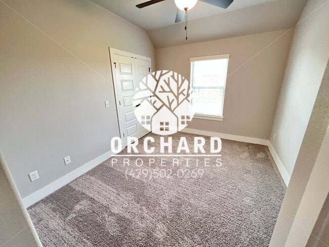 Building Photo - Single-Family Home- Beautiful 4 Bedroom Alderwood Plan