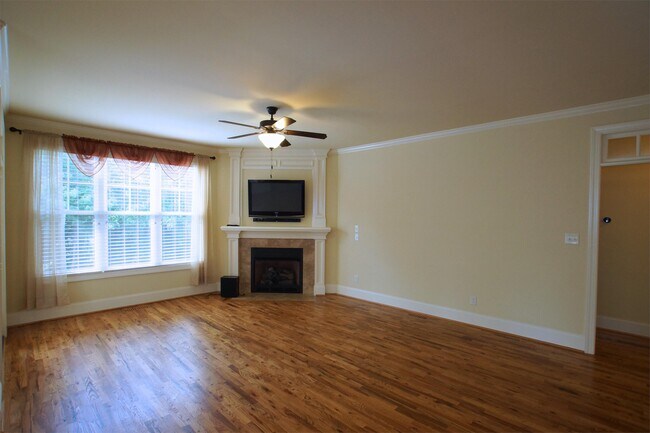 Building Photo - 112 Bancroft Brook Dr