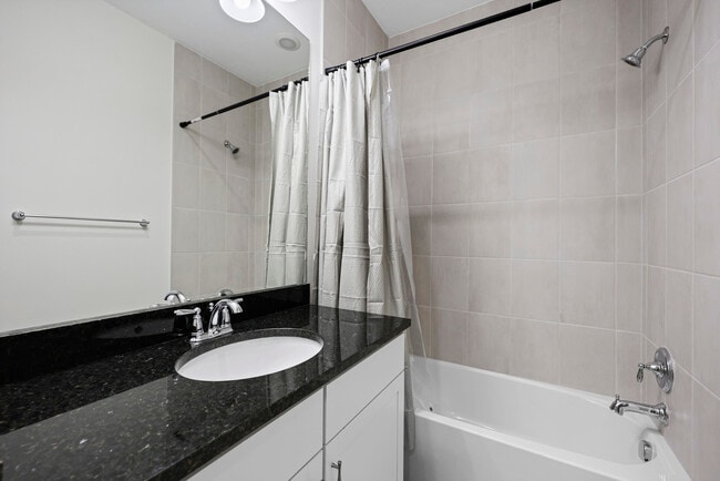Building Photo - 16461 Millenium Ct