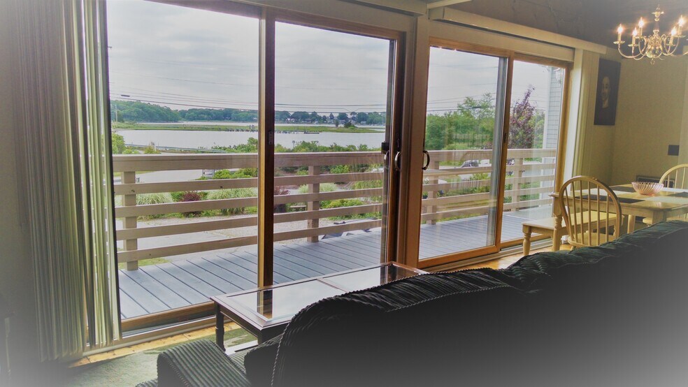 2nd floor family room with water views - 3 Dubois Dr