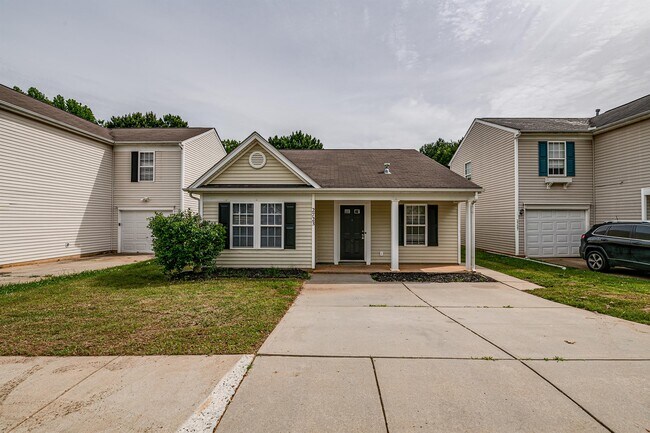 Primary Photo - 2723 Oasis Ln