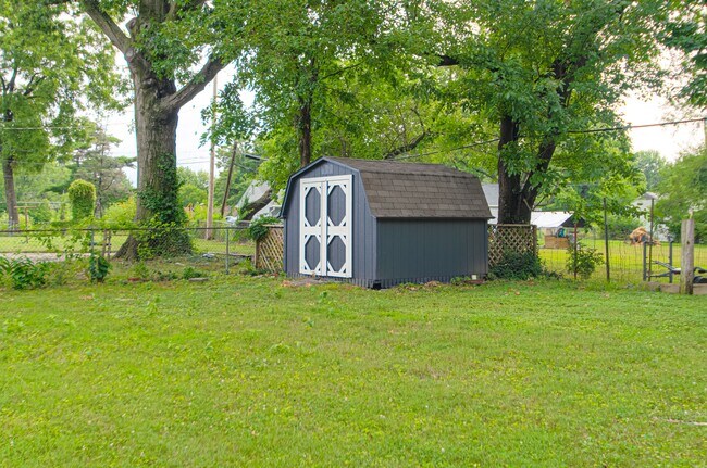 Building Photo - 4711 E 109 Terrace