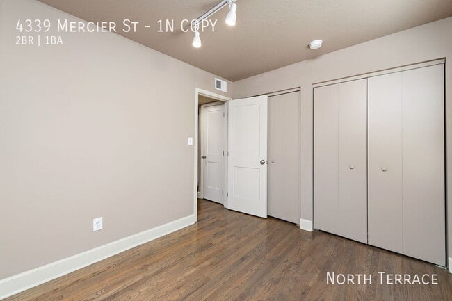 Building Photo - 4339 Mercier St