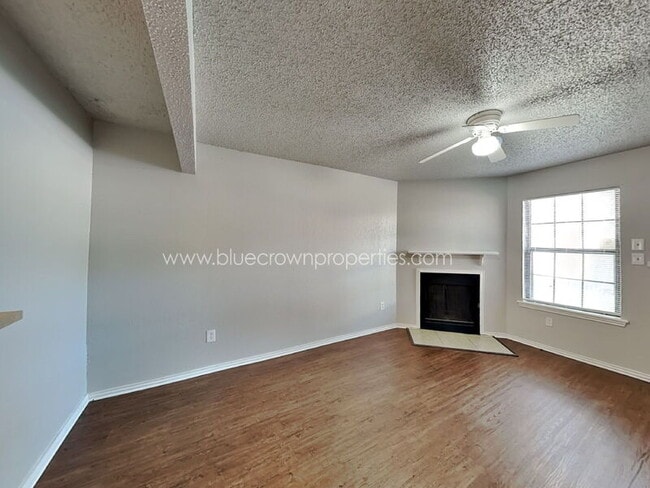 Building Photo - 648 S Rogers Rd