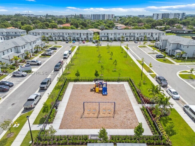 Building Photo - 27634 SW 156th Ave