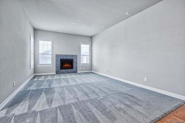 Building Photo - Gorgeous 3B/2B in Anthem Ranch!