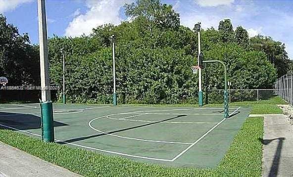 Building Photo - 3150 NW 42nd Ave