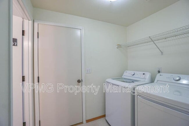 Building Photo - 203 NW 146th St